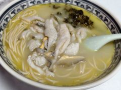 -明呈黄鱼面馆(斜土路店)