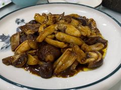 -大鸭梨烤鸭店(金顶街店)