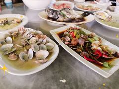 -四川小胡子海鲜(丁村万人海鲜广场店)