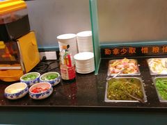 -小鱼小牛·鱼牛干锅·脆鱼火锅(世欧广场店)