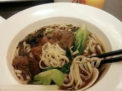 -康师傅私房牛肉面(申虹店)