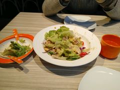 -必胜客(武汉欢乐谷店)
