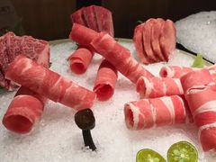 -余欢领鲜火锅(新街口店)