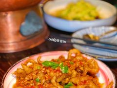 蒜香鸡脚-浩海火烧云傣家菜(京广店)