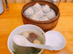 -龙咆汤包·手工现包小笼(拱北口岸店)