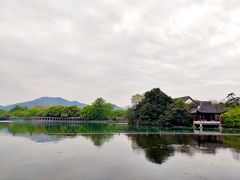 -苏堤停车场