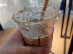 -星巴克臻选(莘庄仲盛店)