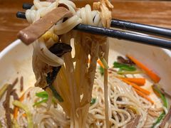 鸡丝凉米线-云海肴云南菜(美罗城店)