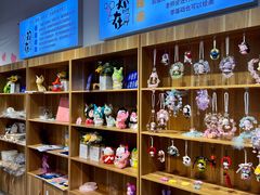 -郑在DIY·潮玩银饰绘画手作(中央大道旗舰店)