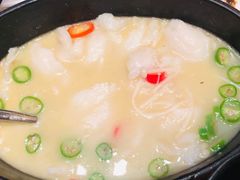 -爱啤精酿·民谣酒馆(滨江店)