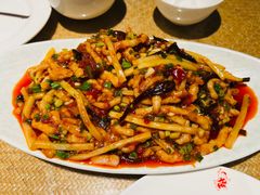 鱼香肉丝-渝信川菜(西单店)