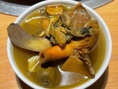 -一朵菌·野生菌探索家火锅(南亚店)