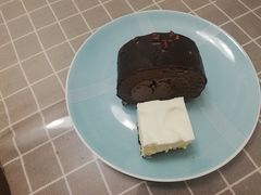 -盒马鲜生(丁香国际店)