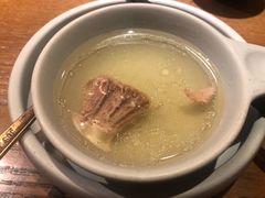 -云海肴·汽锅鸡·云南菜(天山百盛优客店)