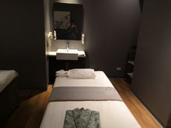 -Let’s Relax Spa(Siam Square One)