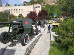 -平西抗日烈士陵园