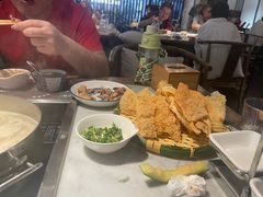 -尚尚仙·酸汤猪手·猪肚鸡火锅(华联万柳购物中心店)