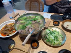 -川堂风·跷脚牛肉·乐山爆炒(宝山日月光店)