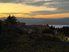 -昆明春城湖畔度假村