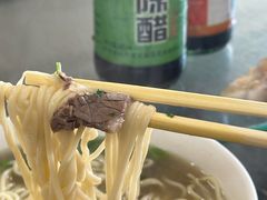 -十二忠手拉面(中华路店)