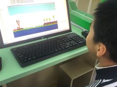 -童程童美·信息学竞赛·乐高机器人编程(长宁来福士校区)