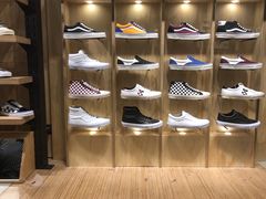 -VANS(三里屯太古里店)