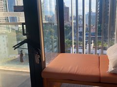-珠海拱北口岸希尔顿欢朋酒店
