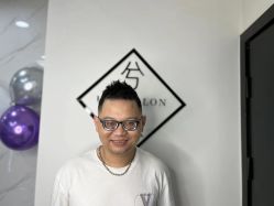 -CE·专业蛋白•羽毛接发·潮色烫染品牌店