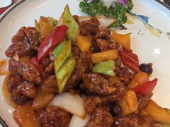 菠萝咕噜肉-粤秀小厨·广式早茶(辽宁路店)