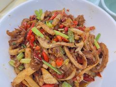 酸萝卜牛肚丝-笨罗卜浏阳菜馆(龙华鹏润达店)