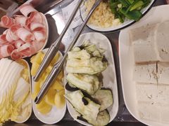 -小火炕铁锅炖鱼