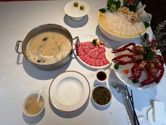 -洋房火锅(上海新天地南北里店)