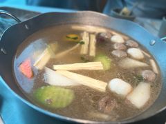 -左庭右院鲜牛肉火锅(新梅广场店)