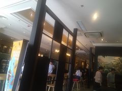 -星巴克臻选(威海威高广场店)