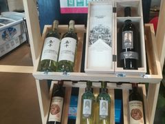 -王记酱骨头馆(经纬路店)