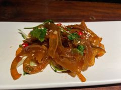 牛皮小姐-龚印记牛骨牛杂屋·四代传承(珠影星光城店)