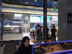 大堂-野萃山·潮汕厚果汁(十亩地店)