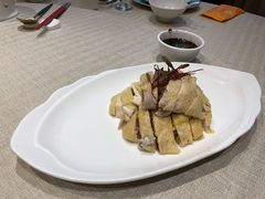 -品悦酒店(三林古镇店)