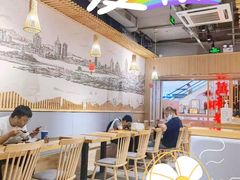 -万和春排骨砂锅米饭(新业广场店)