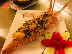 黑胡椒蒜龙虾-Red Lobster