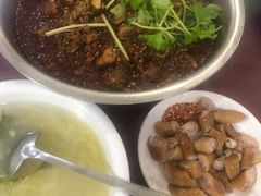 -温江公平红烧兔(总店)