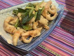 -香巴拉云南餐厅(华莱坞店)