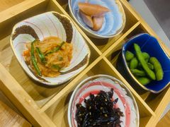 -越日本料理(新地假日广场店)