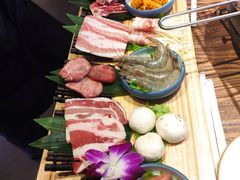 -明洞阿姨·韩式酱蟹烤肉·创意料理(三元桥店)