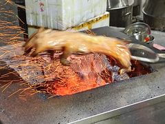 -大石鼓山庄·珠海第一烧猪