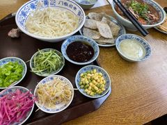 -门框胡同百年卤煮(新街口店)