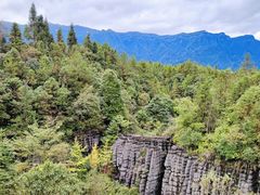 -梭布垭石林景区