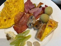 -圣丰索菲特·2 On 988 Café 自助餐厅