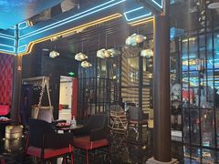 -屋有岛沉浸游戏旗舰店(中山公园店)