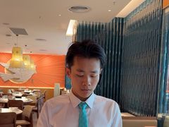 -佬麻雀·剁椒鱼头(花都融创店)